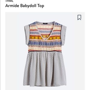 Sweet top with cute capped sleeves and lovely pattern